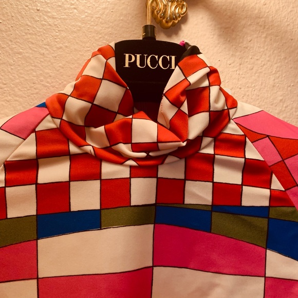 Authentic velvet Emilio PUCCI hanger from Italy +bonus signed Pucci card/envlop - Picture 6 of 7